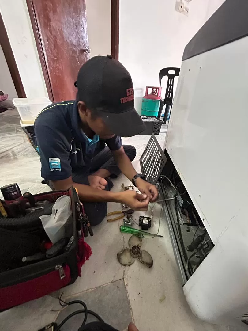 Air Conditioning Services - Photo 9