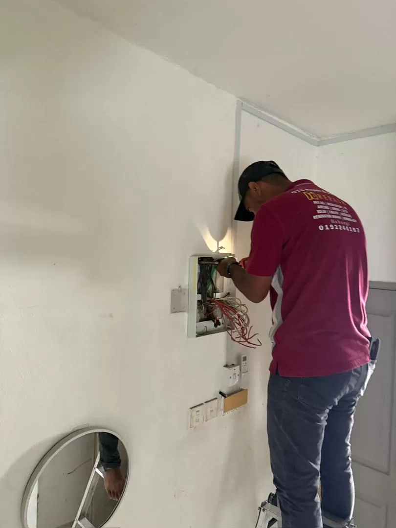 Electrical Wiring & Repair Services - Photo 4