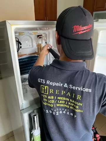 Refrigerator, Chiller & Freezer Repair Service - Photo 4